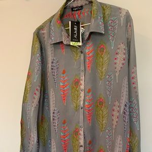 APNY BUTTON DOWN BLOUSE NWT